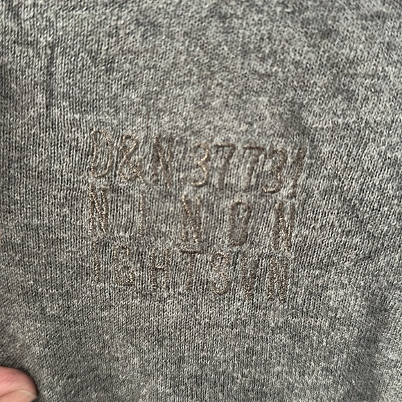 Guess Light Sweater - Picture 2 of 5